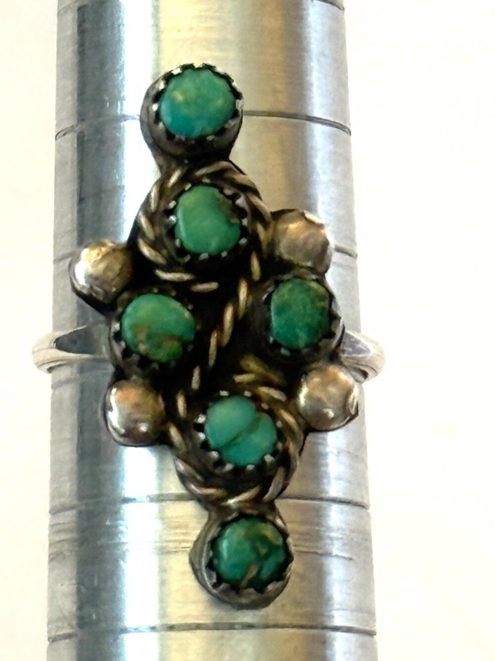 VINTAGE HANDMADE ZUNI SNAKE EYE TURQUOISE 6 GEMSTONE STERLING SILVER RING SIZE 7